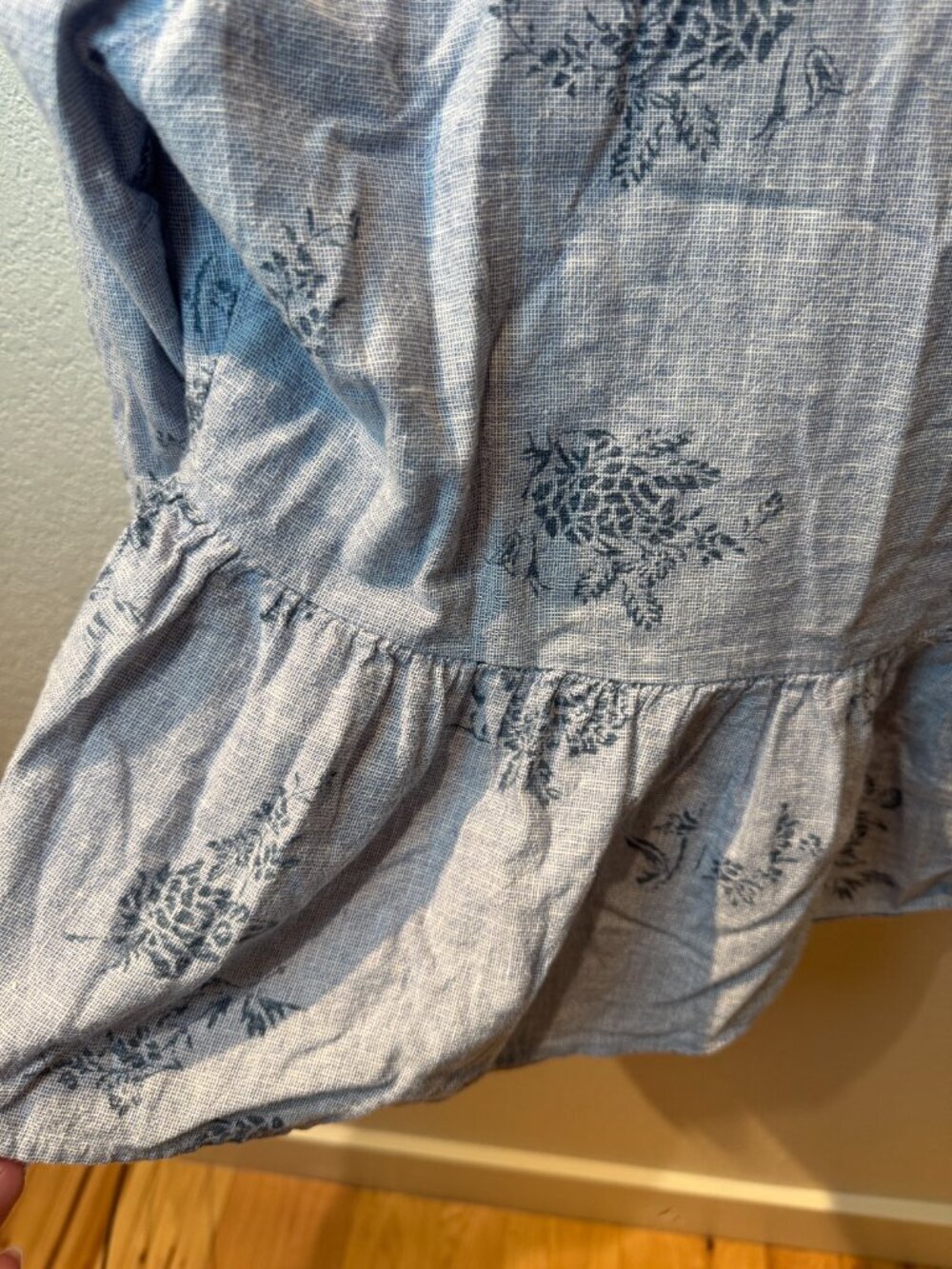Zara Blue Floral Print Peplum Top Bell Sleeve Sz L - Picture 10 of 10